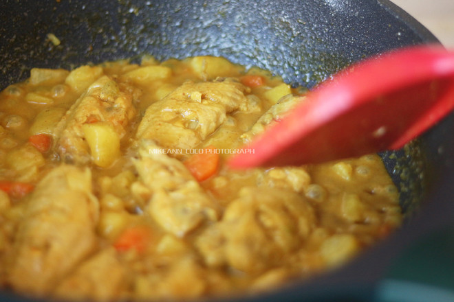 廚房小白也能輕松get的咖喱雞翅的做法-咖喱味炒菜譜