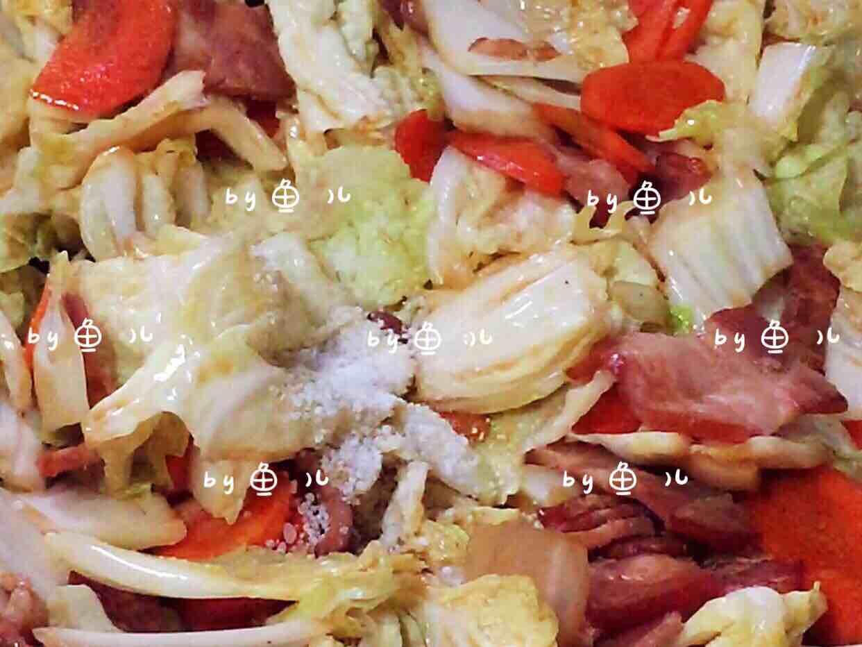 培根炒胡蘿卜白菜的做法-家常味炒菜譜-易網(wǎng)健康養(yǎng)生網(wǎng) 培根炒胡蘿卜白菜的做法-家常味炒菜譜