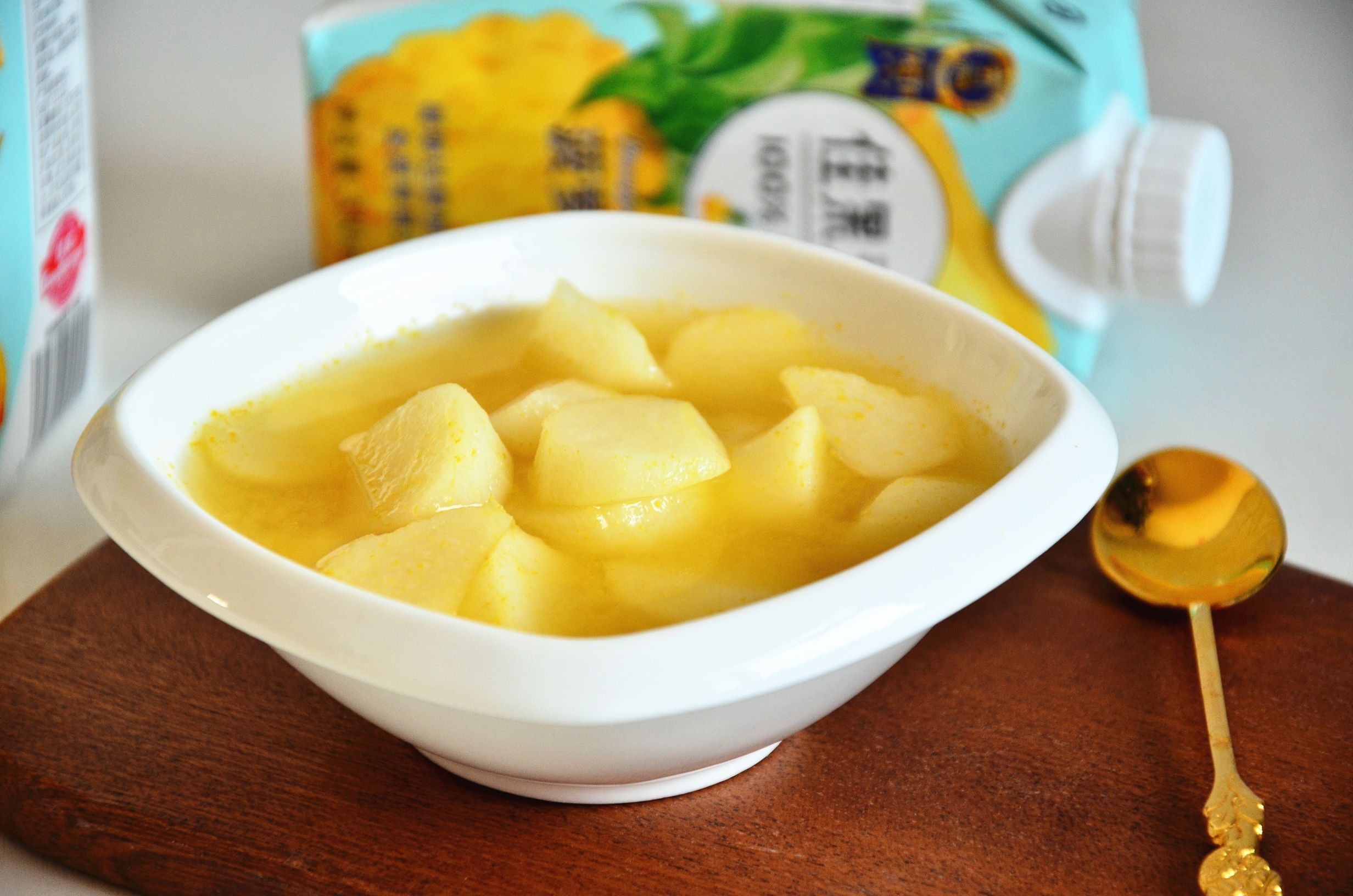 菠蘿汁燉山藥的做法-酸甜味煮菜譜