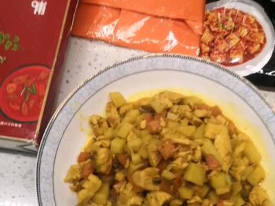 好吃的咖喱雞丁醬的做法-咖喱味煮菜譜