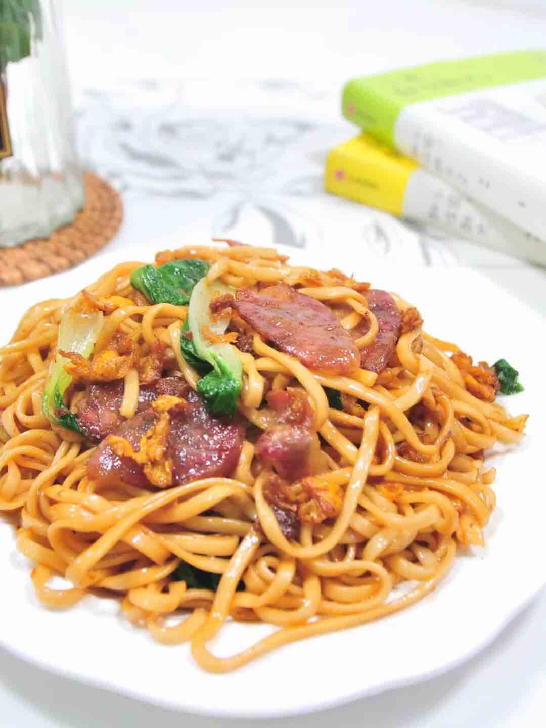 香腸炒面的做法-咸鮮味炒菜譜