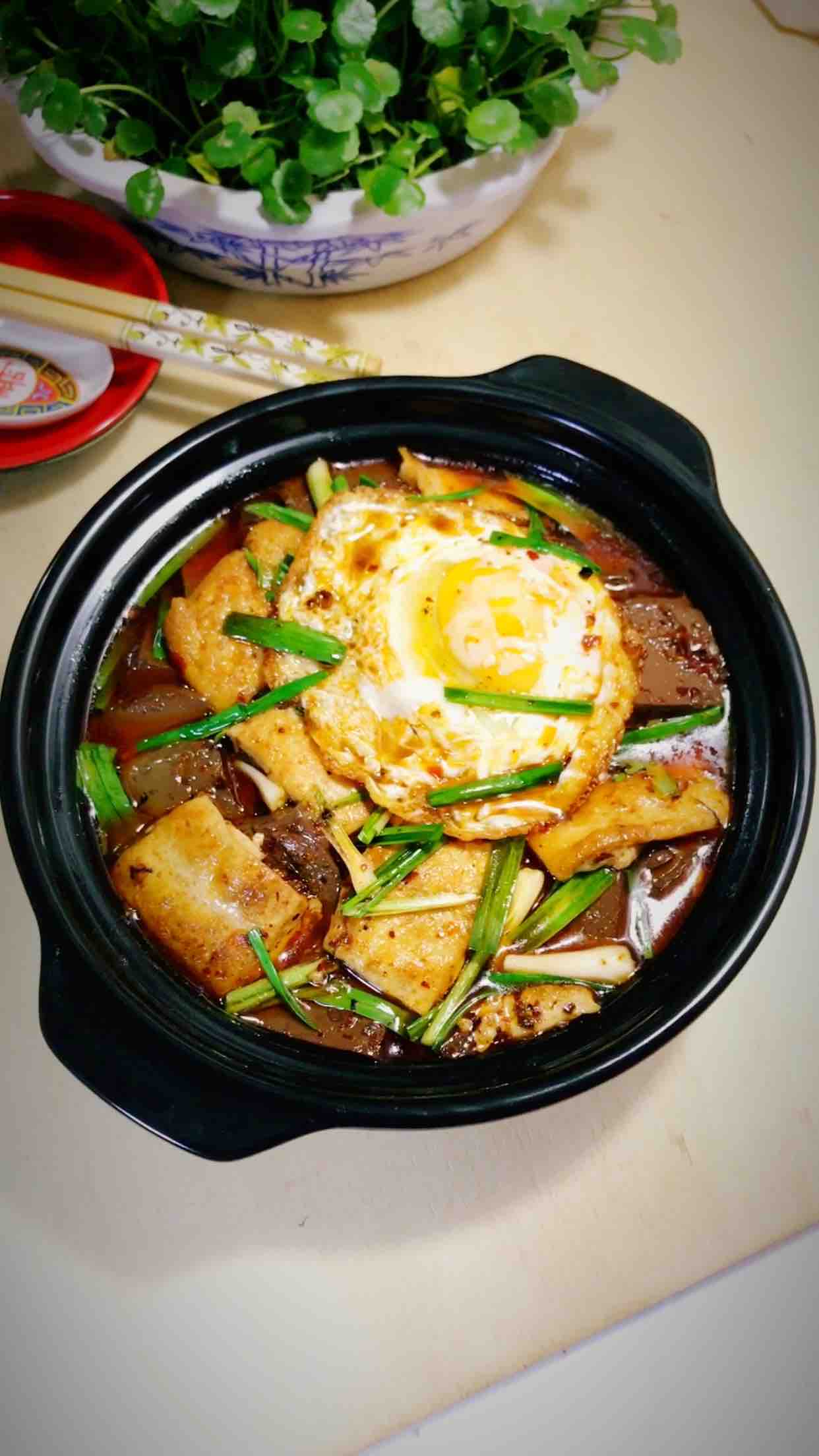 蒜香鴨血焅豆腐的做法-麻辣味砂鍋菜譜