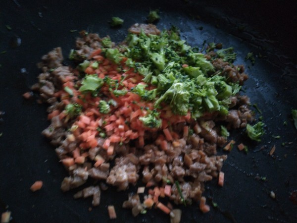 豆腐蒸蛋的做法-咸鮮味蒸菜譜-易網(wǎng)健康養(yǎng)生網(wǎng) 豆腐蒸蛋的做法-咸鮮味蒸菜譜