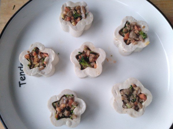 豆腐蒸蛋的做法-咸鮮味蒸菜譜-易網(wǎng)健康養(yǎng)生網(wǎng) 豆腐蒸蛋的做法-咸鮮味蒸菜譜