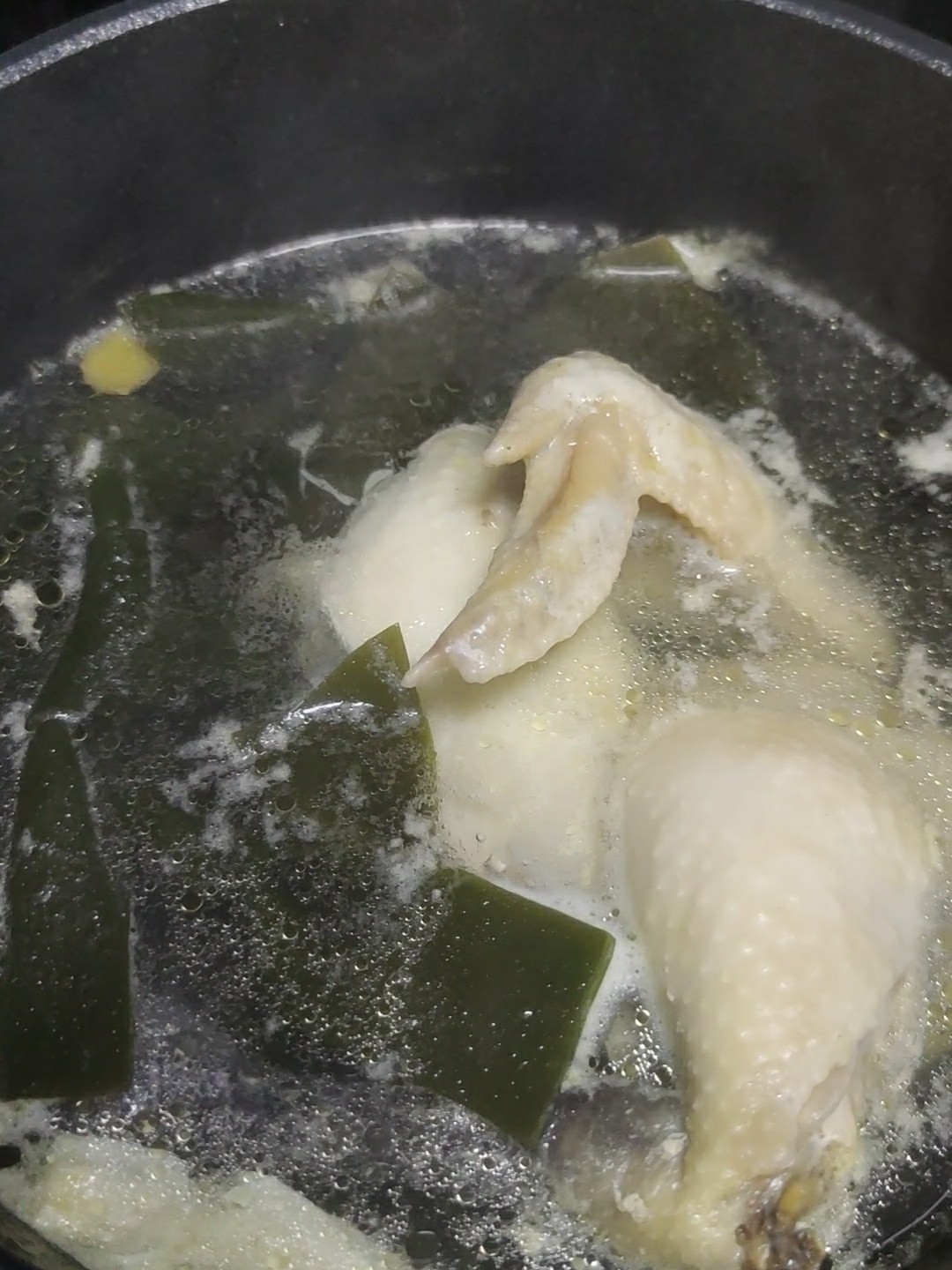 紅棗雞湯火鍋的做法-家常味煮菜譜-易網(wǎng)健康養(yǎng)生網(wǎng) 紅棗雞湯火鍋的做法-家常味煮菜譜