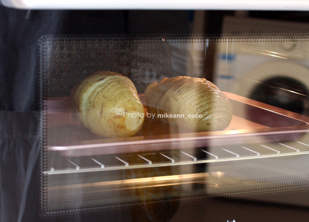 風(fēng)琴烤土豆的做法-家常味烘焙菜譜-易網(wǎng)健康養(yǎng)生網(wǎng) 風(fēng)琴烤土豆的做法-家常味烘焙菜譜