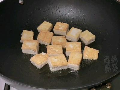 開胃又下飯的茄汁豆腐的做法-酸甜味煎菜譜