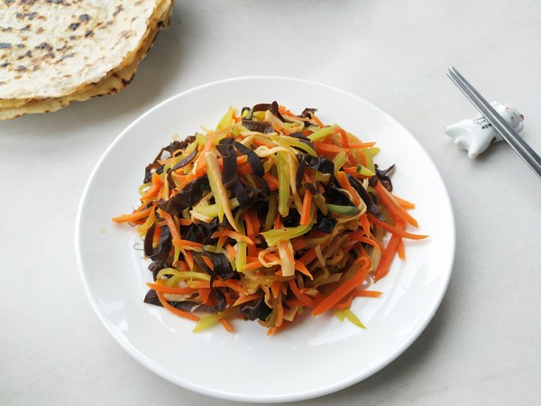 清炒春意繽紛彩蔬的做法-咸鮮味炒菜譜