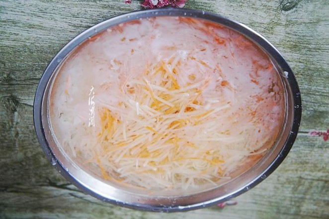 立春必吃的菜~素炒土豆絲的做法-家常味炒菜譜-易網健康養生網 立春必吃的菜~素炒土豆絲的做法-家常味炒菜譜