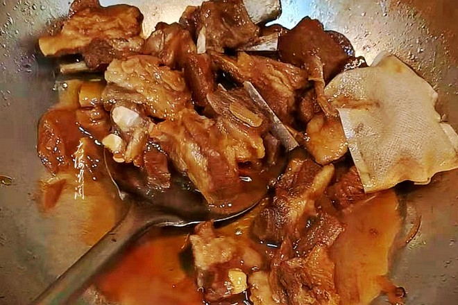 年夜飯必做的一道硬菜,低脂低卡不油膩的做法-家常味燒菜譜-易網健康養生網 年夜飯必做的一道硬菜,低脂低卡不油膩的做法-家常味燒菜譜