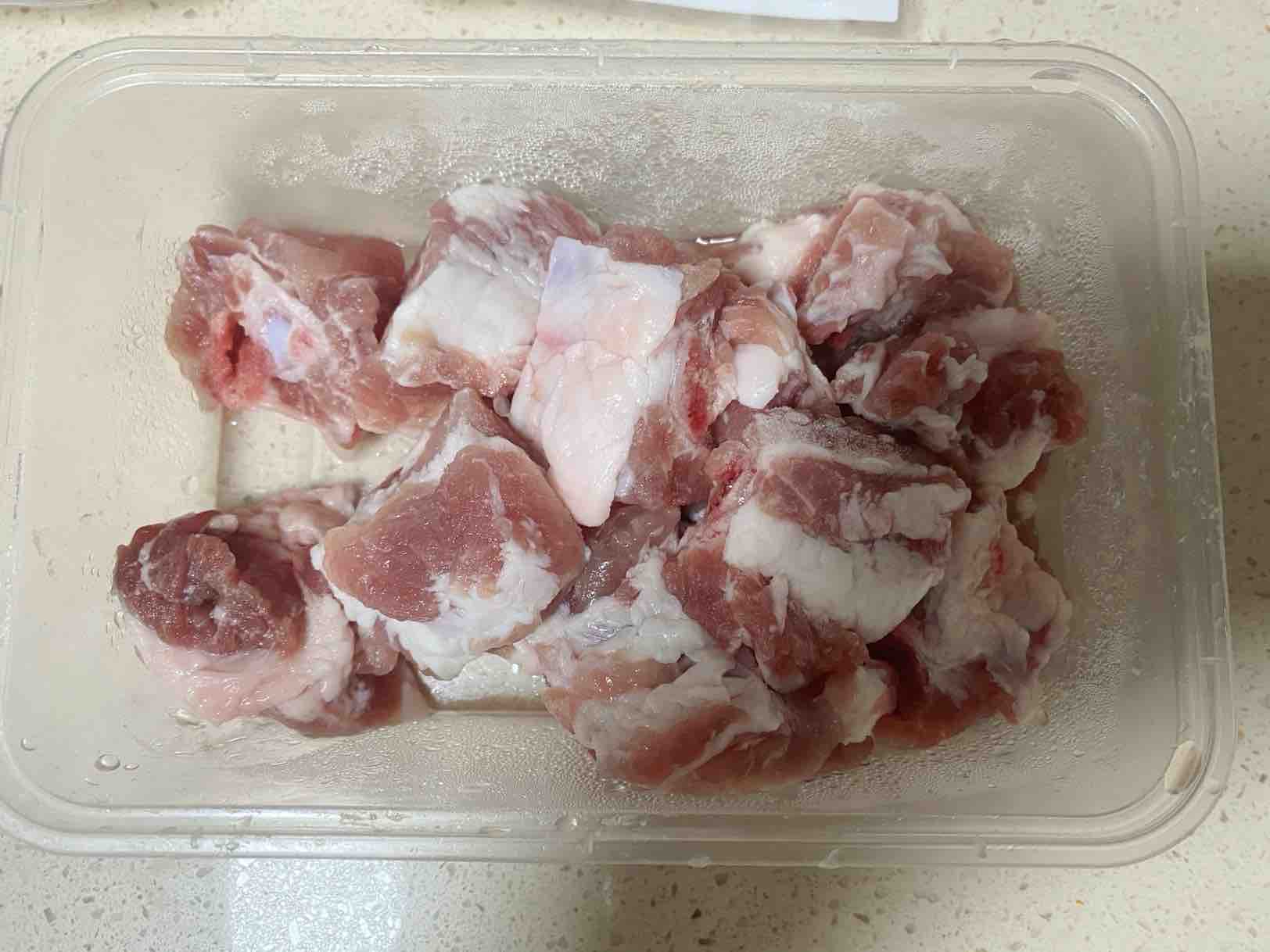 蒜香骨(少油版)的做法-咸鮮味煎菜譜-易網<a href=http://m.logojc.com/ target=_blank class=infotextkey>健康養生</a>網 蒜香骨(少油版)的做法-咸鮮味煎菜譜