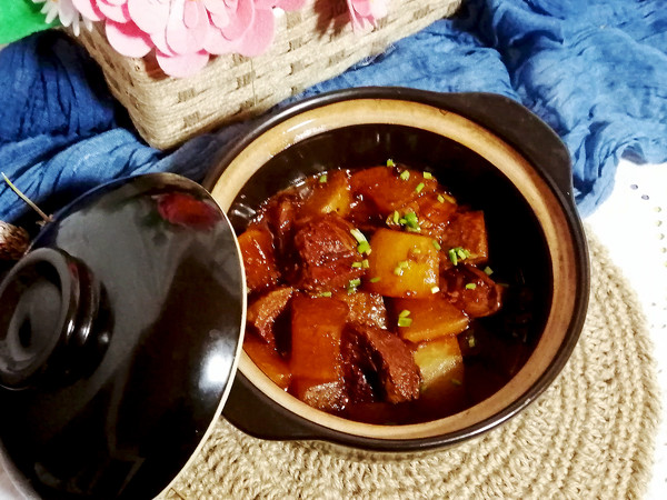 簡易羊肉煲的做法-咸鮮味燉菜譜-易網(wǎng)健康養(yǎng)生網(wǎng) 簡易羊肉煲的做法-咸鮮味燉菜譜