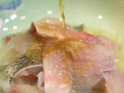 老少通吃的酸湯魚，做法真的太簡單了！的做法-咸鮮味煮菜譜