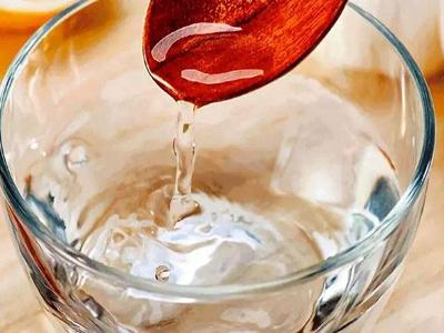 白醋洗臉的正確方法，食醋美容不傷膚的技巧