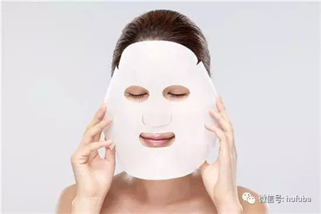 面膜使用的技巧大盤點,詳細注意事項都在這里-易網(wǎng)<a href=http://m.logojc.com/ target=_blank class=infotextkey>健康養(yǎng)生</a>網(wǎng) 面膜使用的技巧大盤點,詳細注意事項都在這里