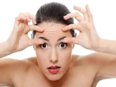 減少抬頭紋產(chǎn)生,你需要注意的三大步驟生活技巧