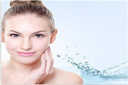 抬頭紋顯老把你顏值拉低，五個有效改善抬頭紋的方法