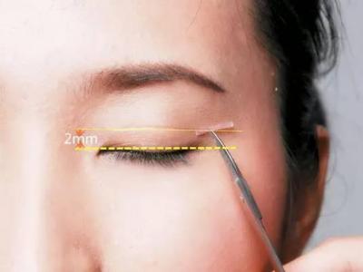 雙眼皮貼的正確貼法？內雙與單眼皮分別怎么貼？