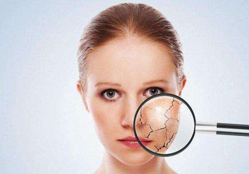 看起來比同齡人還顯老?女人如何對抗早衰-易網健康養生網 看起來比同齡人還顯老?女人如何對抗早衰