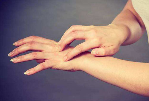 春季容易皮膚瘙癢 原來是這4個原因造成的！