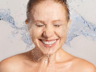 夏季肌膚保濕要注意哪些問題 夏季如何給肌膚補水