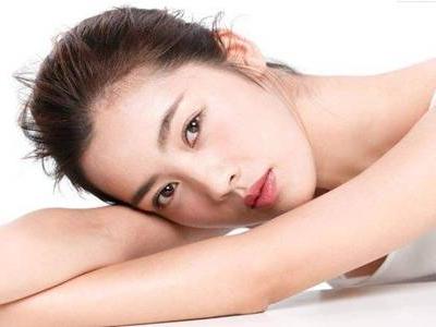 激素臉初期癥狀圖片大全 比較嚴重的激素臉紅癢用什么去除