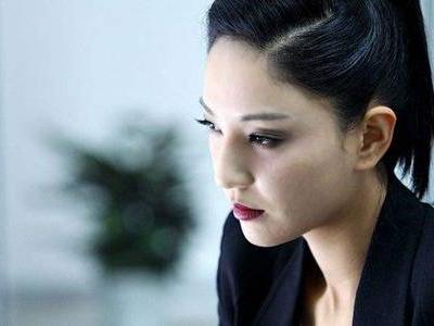 鼻子上的黑頭怎么去掉 三個注意事項輕輕松松解決草莓鼻