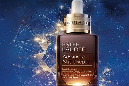 雅詩蘭黛小棕瓶的用法是什么  雅詩蘭黛小棕瓶白天可以用嗎