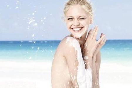 用牛奶洗臉效果怎么樣  牛奶洗臉真的可以祛斑美白嗎