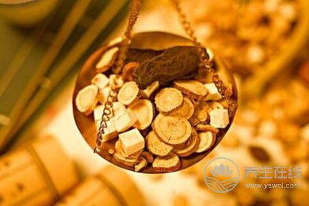 大暑吃中藥好不好-易網<a href=http://m.logojc.com/ target=_blank class=infotextkey>健康養生</a>網 大暑吃中藥好不好