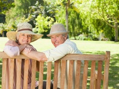 秋季老年人的養生食譜，秋季老年人適合什么運動?