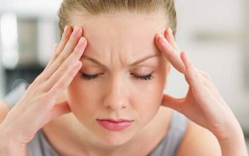 眼睛紅腫發癢是怎么回事? 眼睛紅腫發癢是怎么回事?