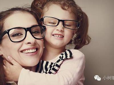 孩子近視的六種現象，早發現早改正！