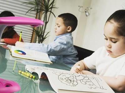 在校學生如何有效預防近視的發生？