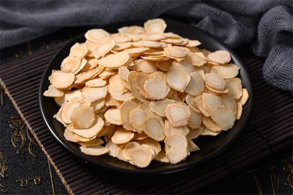 男人吃西洋參對性功能好嗎(西洋參補腎嗎)-易網健康<a href=http://m.logojc.com/jkys/ target=_blank class=infotextkey>養生</a>網 男人吃西洋參對性功能好嗎(西洋參補腎嗎)