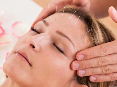 導致干眼癥的原因到底是什么 中醫(yī)針灸可有效治療干眼癥