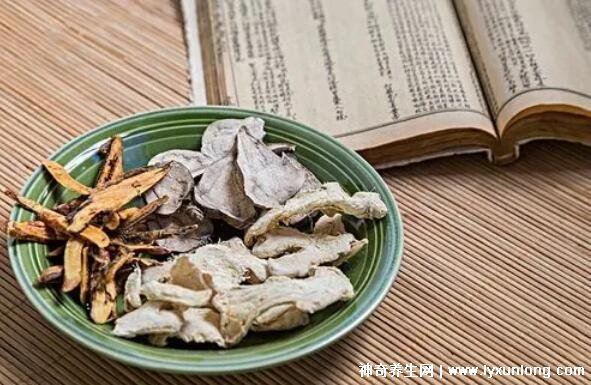 四逆湯治好了我的精神病,治焦慮/抑郁真實醫案(附組成配方)-易網健康<a href=http://m.logojc.com/jkys/ target=_blank class=infotextkey>養生</a>網 四逆湯治好了我的精神病,治焦慮/抑郁真實醫案(附組成配方)